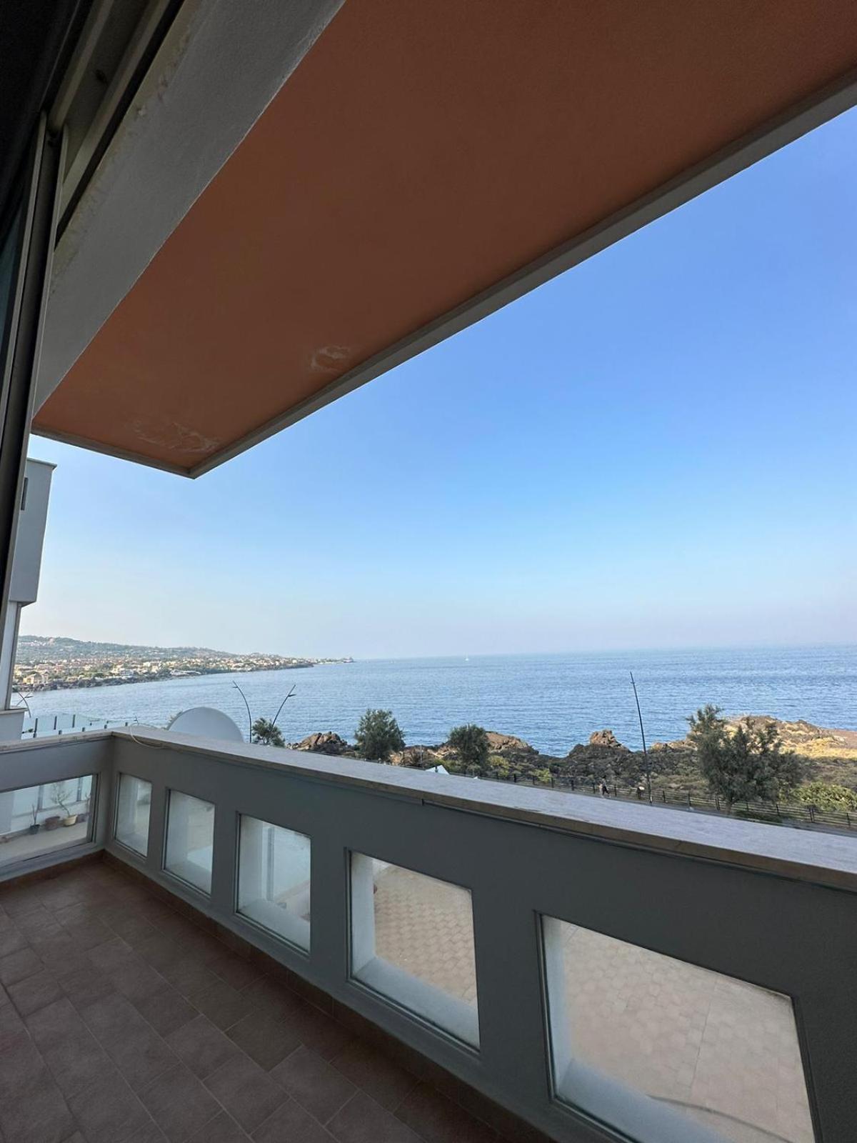 Perla Marina Sea View Apartment Catania Luaran gambar