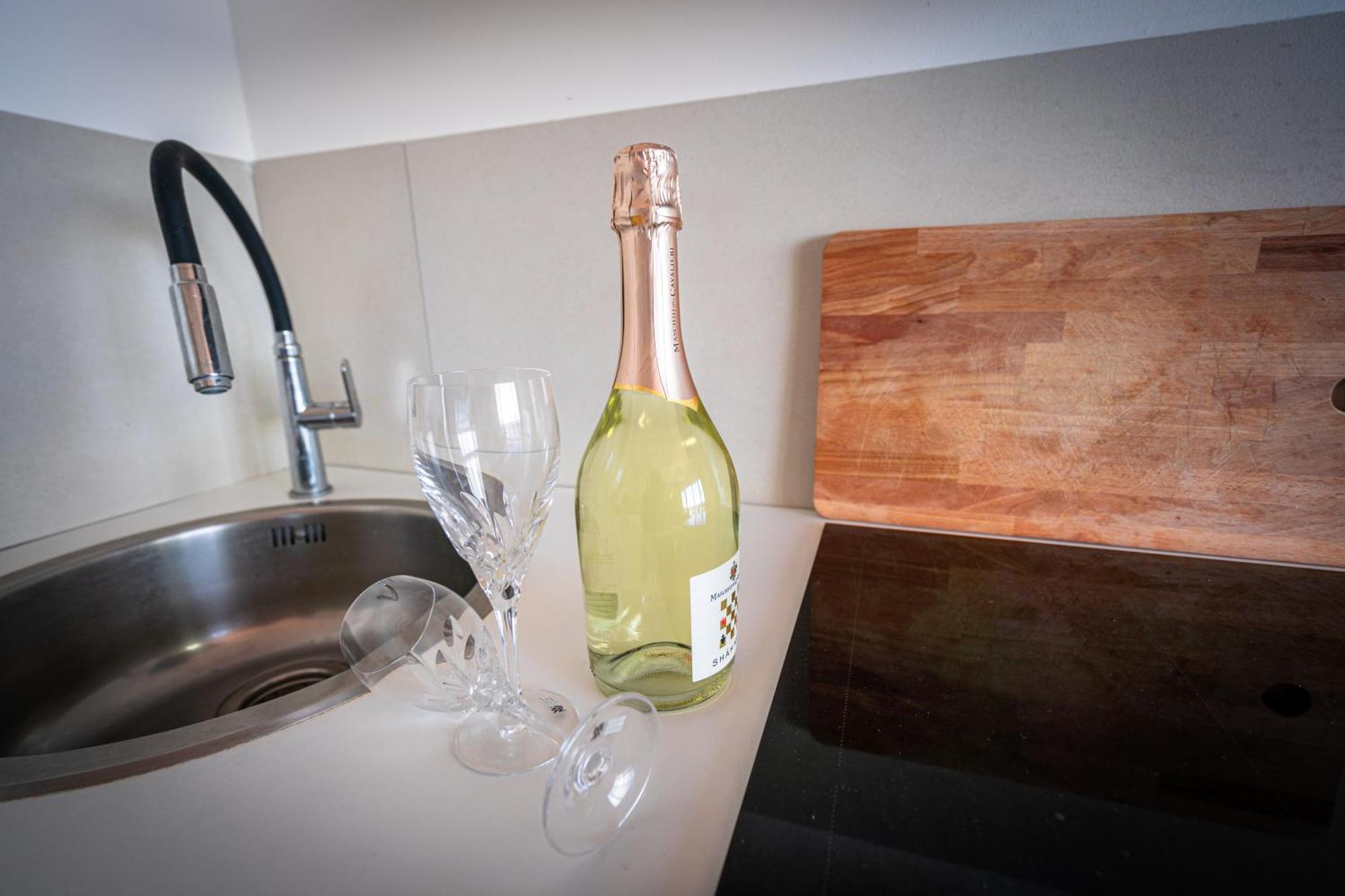 Perla Marina Sea View Apartment Catania Luaran gambar