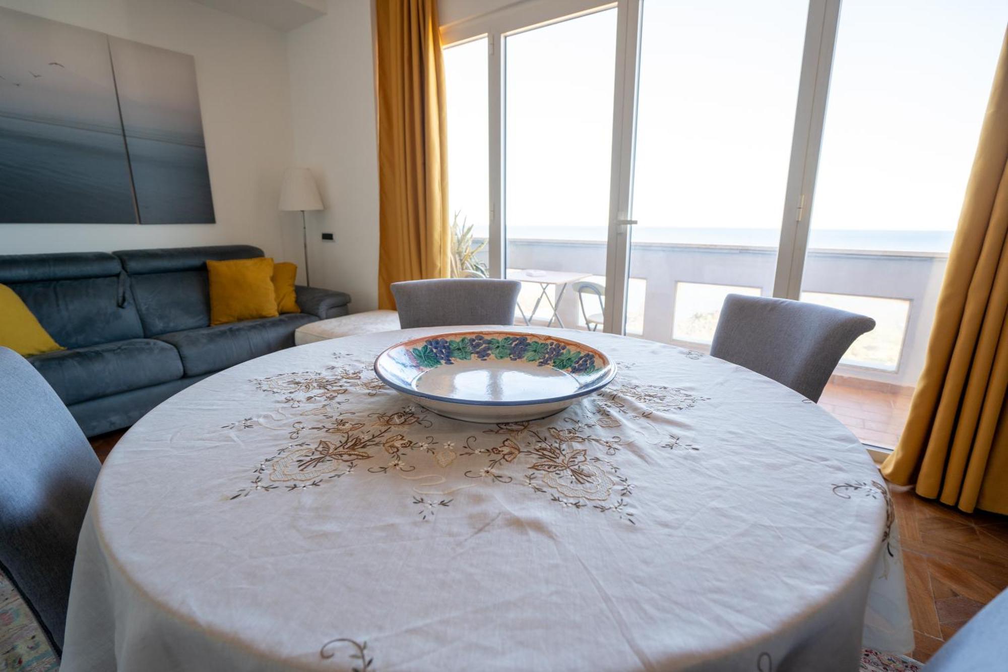Perla Marina Sea View Apartment Catania Luaran gambar