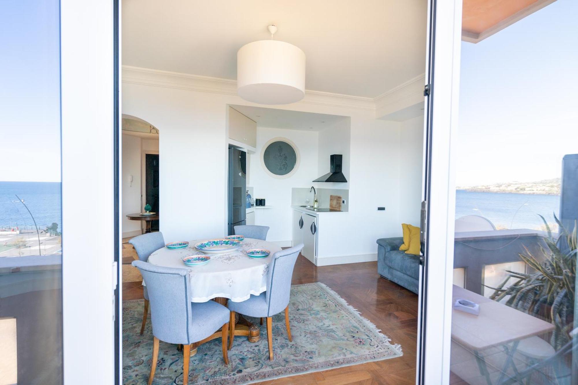 Perla Marina Sea View Apartment Catania Luaran gambar