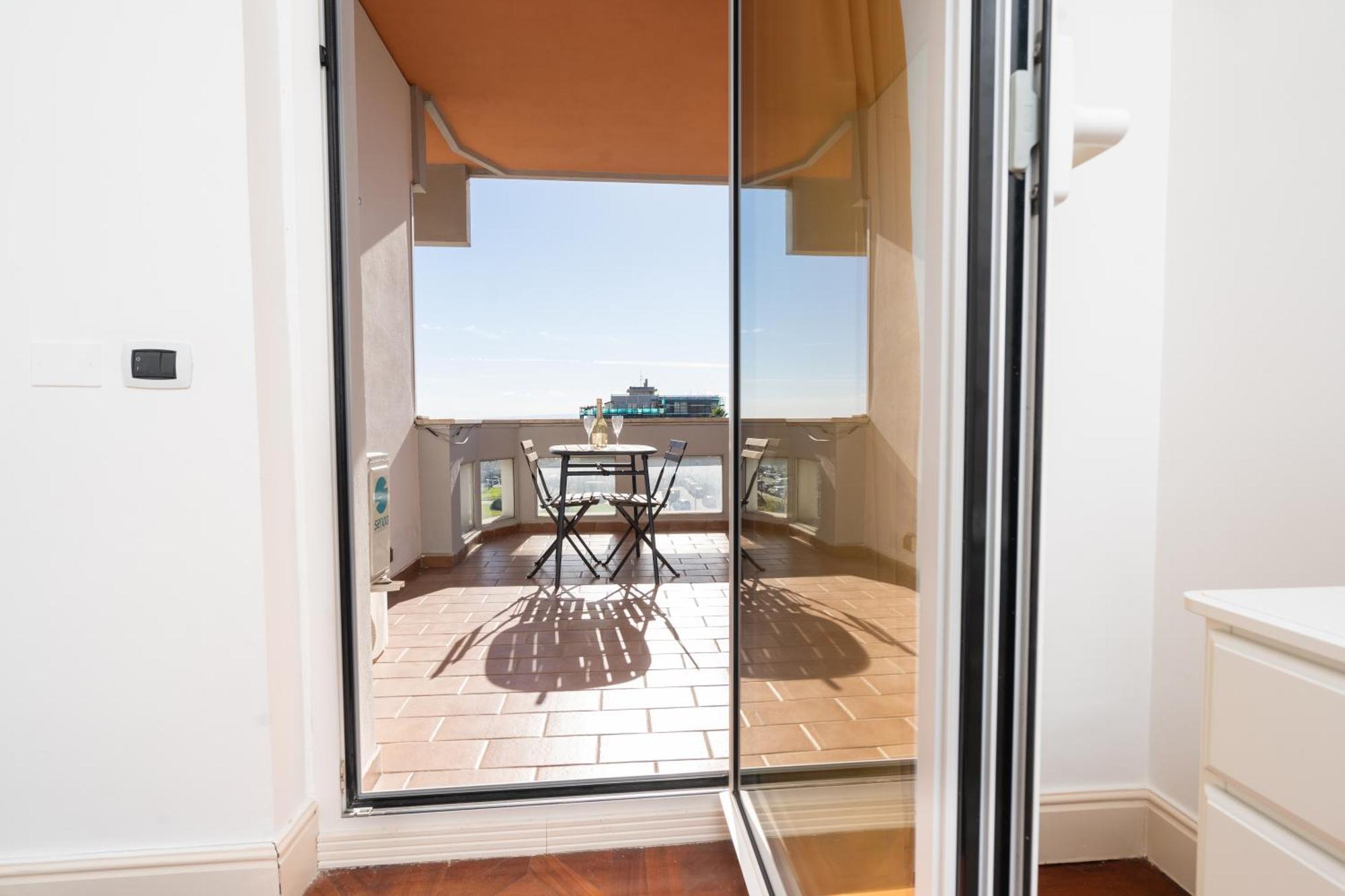 Perla Marina Sea View Apartment Catania Luaran gambar