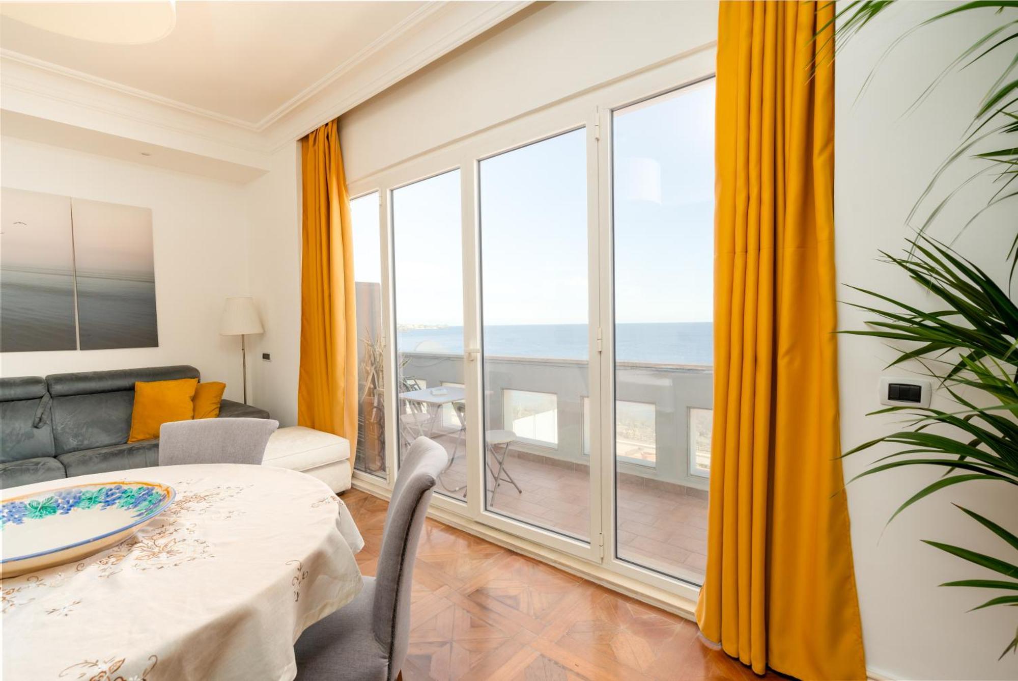 Perla Marina Sea View Apartment Catania Luaran gambar