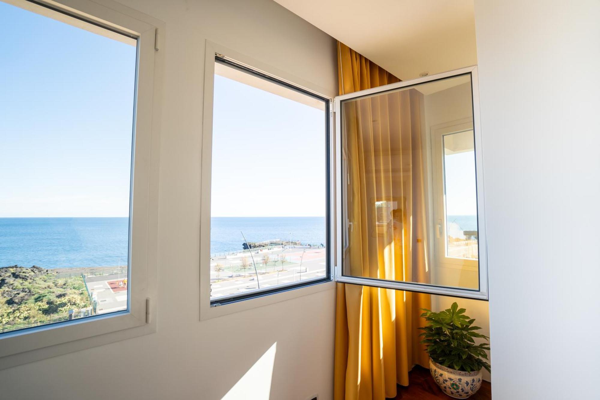 Perla Marina Sea View Apartment Catania Luaran gambar